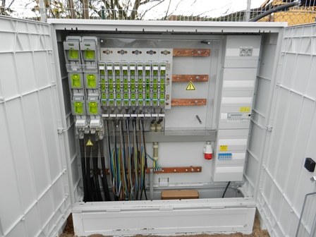 Elektrische Komponenten einer Photovoltaikanlage